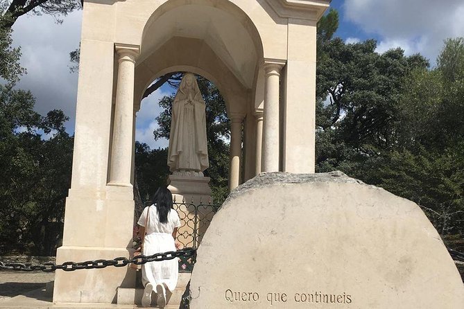 Divine Fátima Full Day Private Tour from Lisbon - The Sanctuary, Chapel of Apparitions, and basilicas