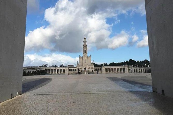 Divine Fátima Full Day Private Tour from Lisbon - The drive from Lisbon to Fátima
