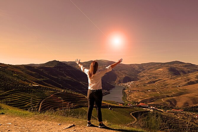 DOURO TOURS - Premium Tour - Viewpoints above the valley
