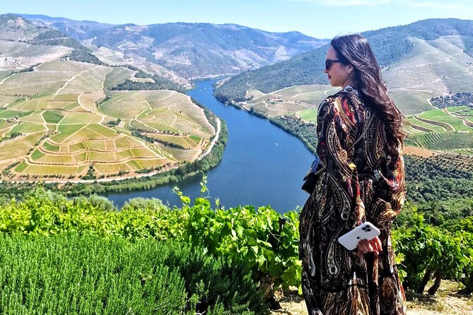 Douro Valley-Expert Guide-Boat-Lunch-Tastings-Offer wine bottle - Leaving Porto Through Amarante and Vila Real