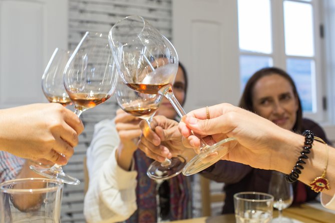 Douro Valley Small-Group Tour with Wine Tasting, Lunch and Boat - Lunch with Douro wine