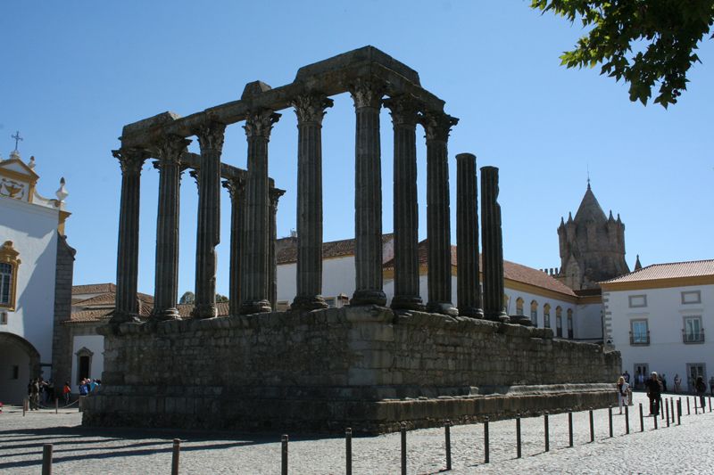 Évora and Megaliths Full-Day Tour from Lisbon - The drive from Lisbon into the Alentejo