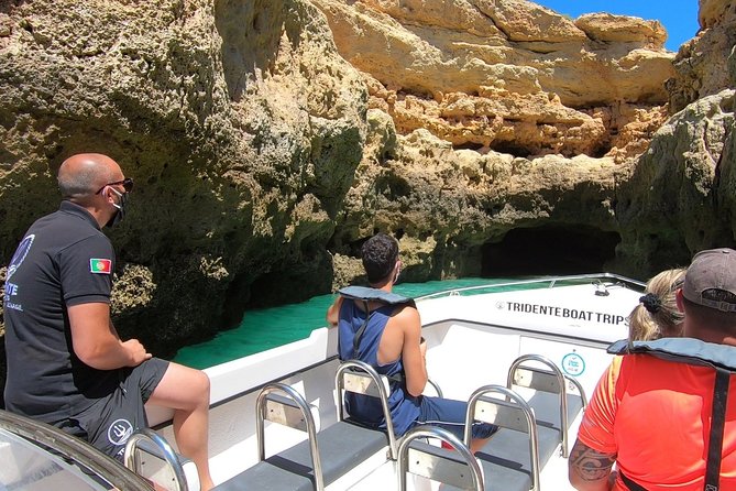 Exclusive Boat Tour to the Benagil Caves - Praia do Barranquinho’s Unusual Band of Sand