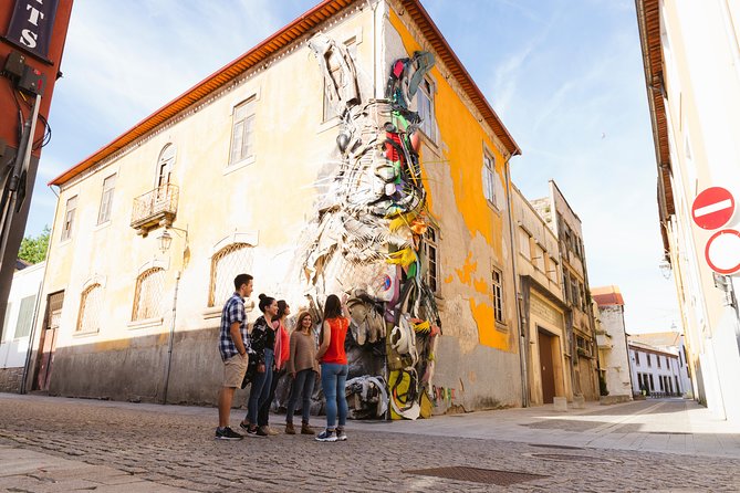 Experience Porto's Charm: 3-Hour Guided Walking Tour - Porto Cathedral and the oldest part of the city