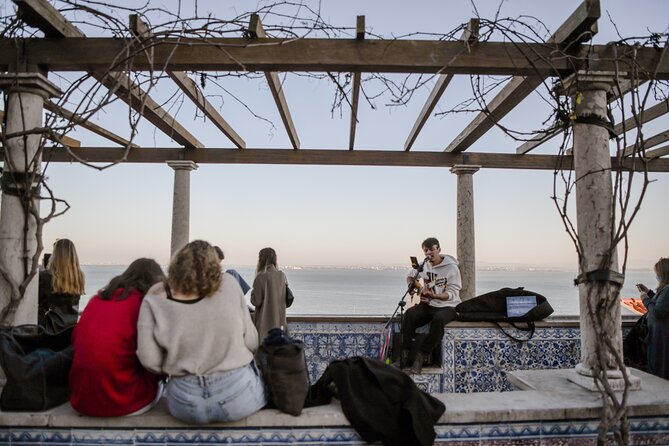Expert Plus Lisbon Tour with Local Guide in Private Eco Tuk Tuk - What the guides add to the ride