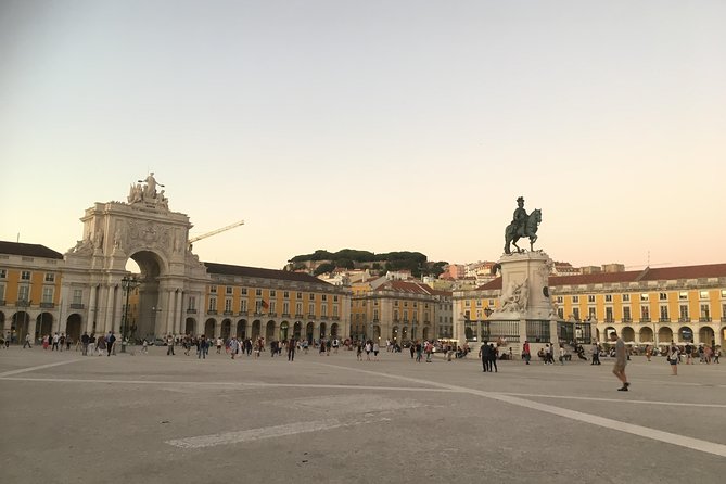 Explore Lisbon by Tuk Tuk: History and Viewpoints - The central squares: Figueira, Restauradores and Rossio