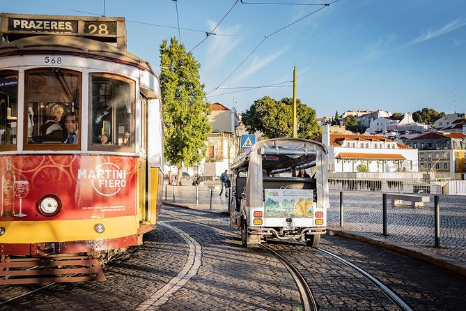 Express Lisbon | City Center and Old Town Tuk Tuk Tour - Senhora do Monte and Graça viewpoints