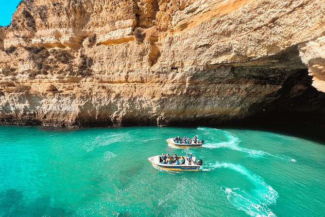 Express Tour - Benagil Cave - Why Benagil Cave is worth seeing from the sea