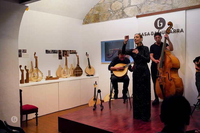 Fado by Casa da Guitarra - A useful stop near Porto’s old town