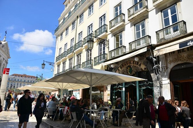 Fado in Chiado - Live Show in Lisbon on Stage for over 15 Years - Key things to know before you book