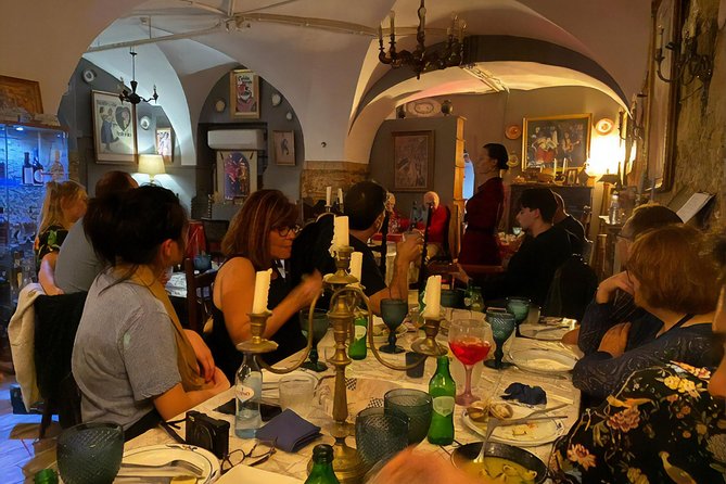 Fado Musical Experience with Portuguese Wine & Appetizers - Timing, transport, and comfort tips