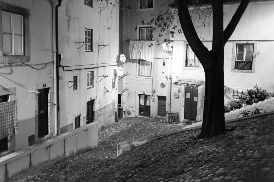 Fado: Musical Walking Tour with Food & Live Show - Should you book the Mouraria and Alfama fado walk?