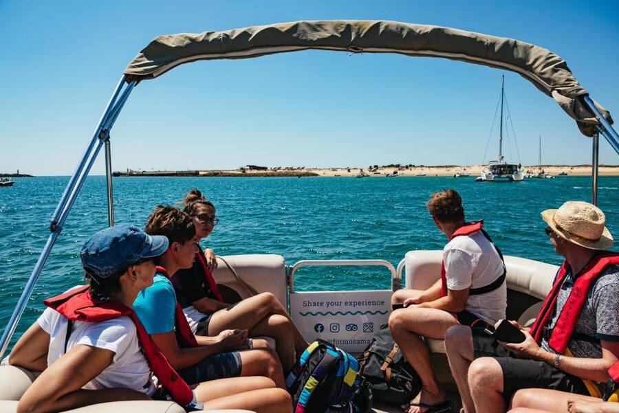 Faro: Deserta Island and Farol Island Catamaran Boat Trip - Forty-five minutes among the channels and birdlife