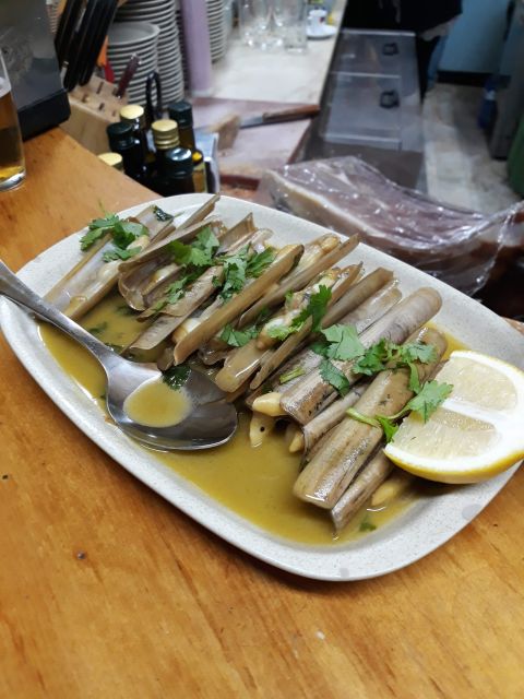 Faro: Old Town Guided Walking Food Tour - Who should book this Faro food tour?