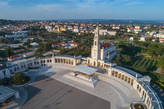 Fatima, Batalha, Nazare, Obidos Small Group Tour From Lisbon - Fatima: two and a half hours around Portugal’s major shrine