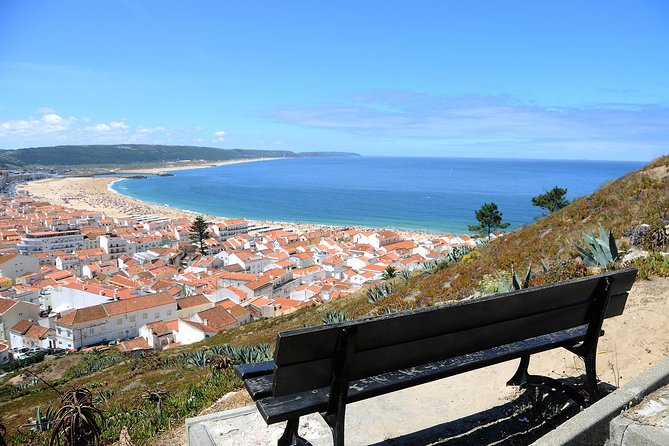 Fátima, Nazaré, and Óbidos: Small Group Tour From Lisbon - Óbidos: the most atmospheric final stop