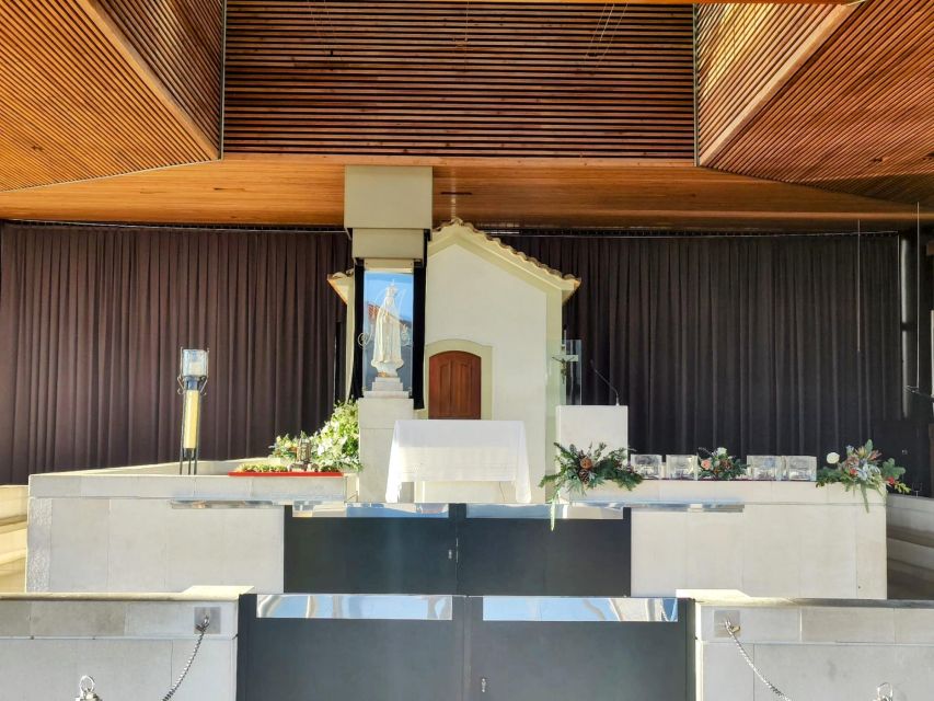 Fátima Private Tour: Shrine| Sacred Path |Shepherds House - Starting at Cruz Alta and the Basilica of the Most Holy Trinity