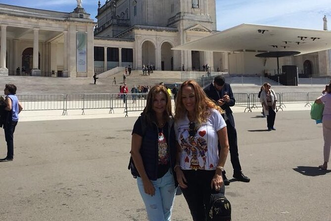 Fatima, Valinhos, Nazaré, Óbidos on Private tour - Batalha’s church and the Battle of Aljubarrota