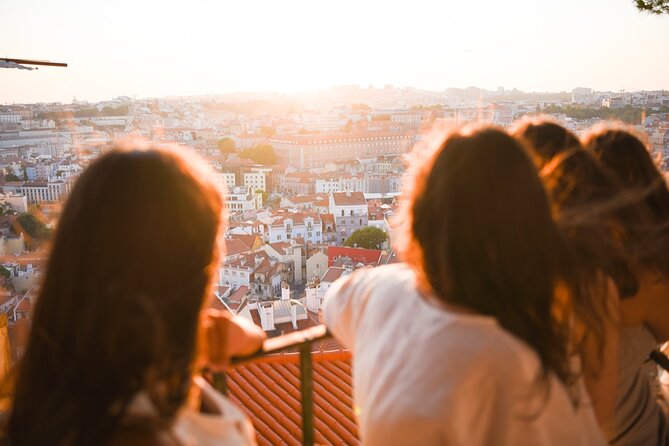 Food & Wine Lisbon Tour with Local Guide in Private Eco Tuk Tuk - The cathedral and Alfama’s hilltop views