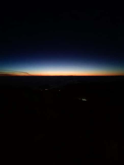 From 0 to 1818 meters to Pico do Arieiro Sunrise - Pico do Arieiro at first light