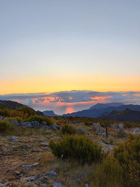 From 0 to 1818 meters to Pico do Arieiro Sunrise - The drawbacks you should weigh