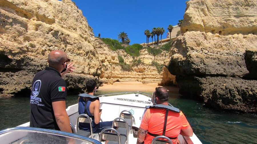 From Armação de Pêra: Benagil Caves and Beaches Boat Tour - Guides, boat handling, and group size