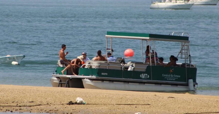 From Faro: 2-Island, 2-Stop Ria Formosa Catamaran Tour - Deserta Island and its open beach