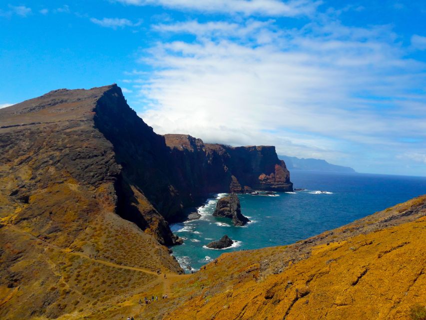 From Funchal: Ponta de São Lourenço/Caniçal Full-Day Hike - The guide can shape the whole experience