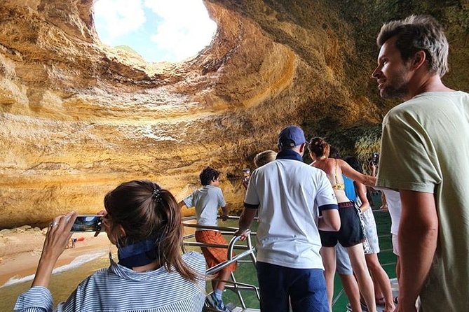 From Lagos: Benagil Caves Cruise on a Catamaran - Comfort, crowding, and motion on the water