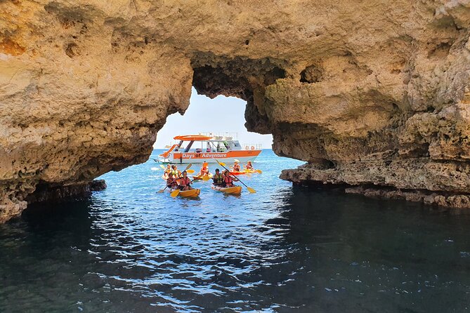 From Lagos: Kayak Tour of Ponta da Piedade Caves on Catamaran - How difficult is the kayaking?