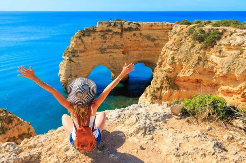 From Lisbon: Algarve, Benagil Sea Cave & Lagos Full-Day Tour - Carvoeiro and the coast between stops