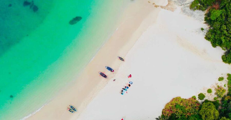 From Lisbon: Arrábida Natural Park Kayak Tour with Lunch - Praia dos Galapinhos and the picnic lunch
