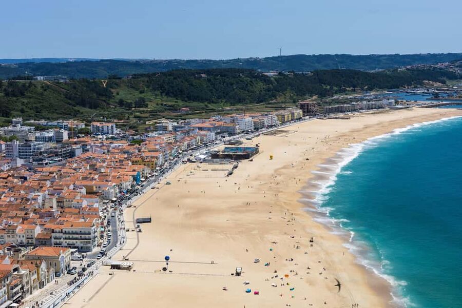 From Lisbon: Fátima, Nazaré & Sintra – 3 Cities Guided Tour - Who should book this Lisbon day trip?