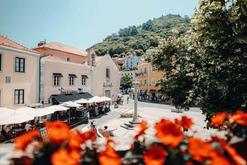 From Lisbon: Sintra, Pena, Cascais and Cabo da Roca - Meeting at Rossio and riding in a small minivan