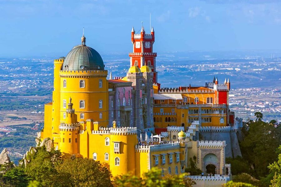 From Lisbon: Sintra, Pena Palace & Cabo da Roca Hiking Tour - Why this route works so well from Lisbon