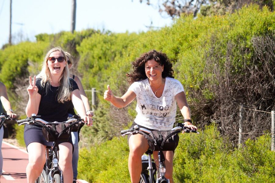 From Lisbon: Sintra to Cascais Full-Day Guided E-Bike Tour - Why this route works so well from Lisbon