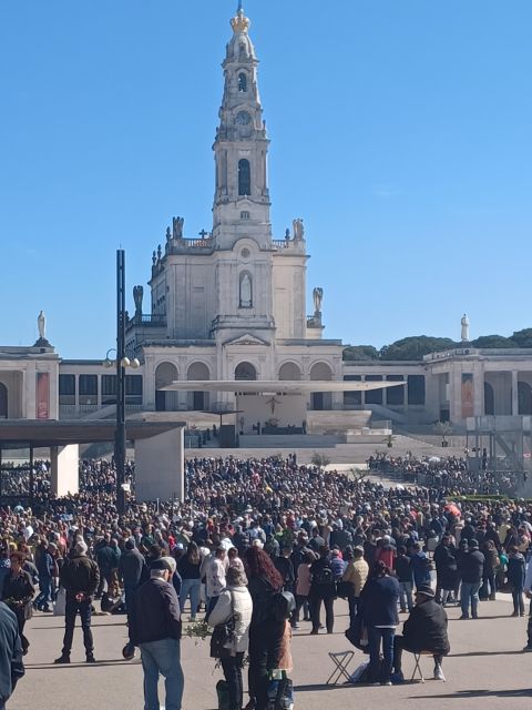 From Lisbon: Small Group Fátima & Little Shepherds Town Tour - Key points to know before booking