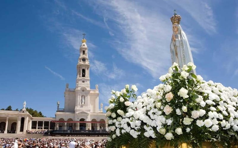 From Lisbon: Small Group Half-Day Fátima Tour - Why Fátima feels different from a normal sightseeing stop