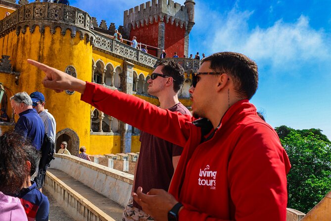 From Lisbon: Small Group to Pena Palace, Nazaré & Fátima - Nazaré and the Sítio viewpoint