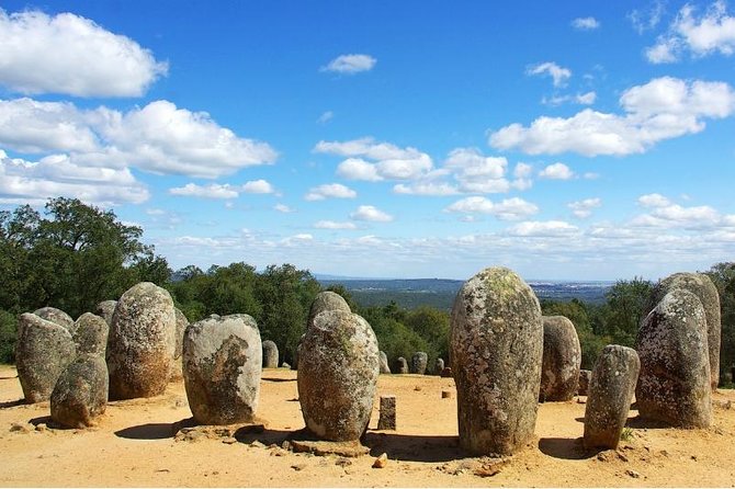 From Lisbon to Alentejo: Évora and Megaliths Full-Day Tour - Why this day trip works