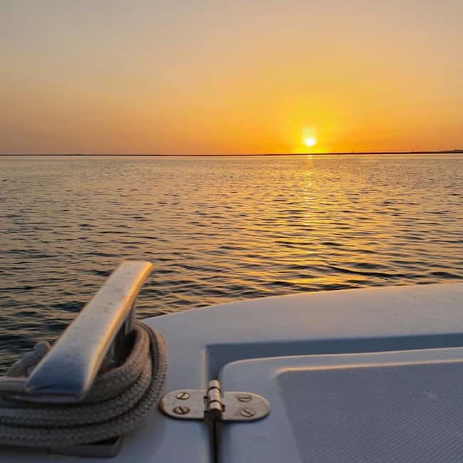 From Olhão: Ria Formosa Sunset Island Tour - Culatra Island and its small community