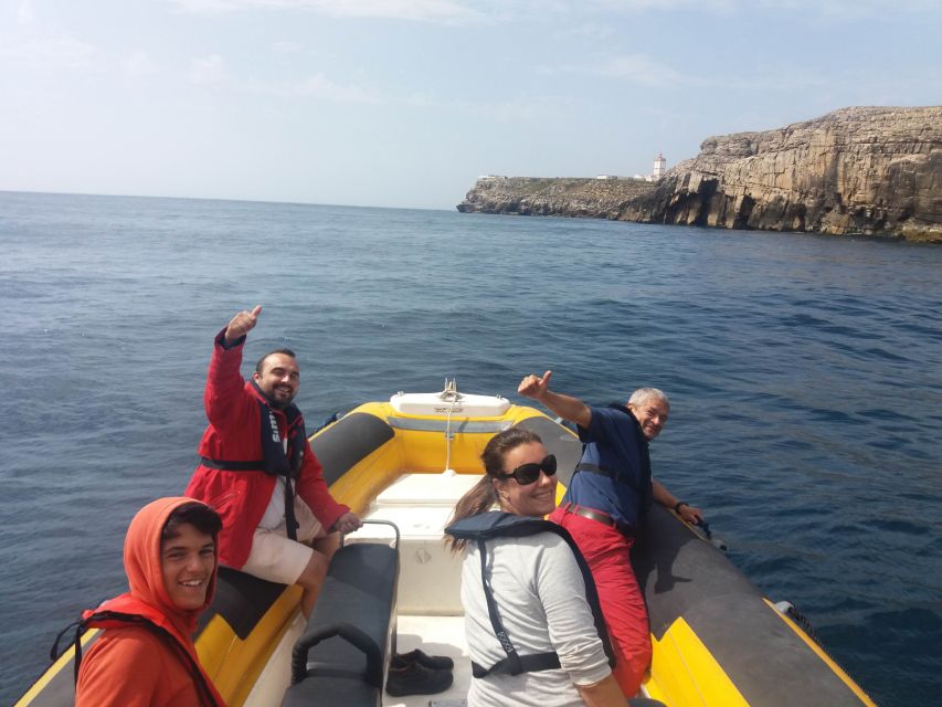 From Peniche: 1-Hour Cabo Carvoeiro Boat Tour - Seeing Peniche from the water