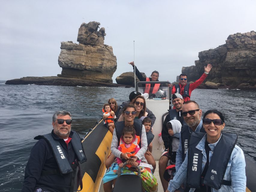From Peniche: 1-Hour Cabo Carvoeiro Boat Tour - Meeting at Atlantis Water Fun in Peniche