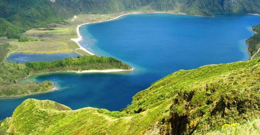 From Ponta Delgada: Lagoa do Fogo Half-Day Jeep Tour - Pico da Barrosa and the first view of Lagoa do Fogo