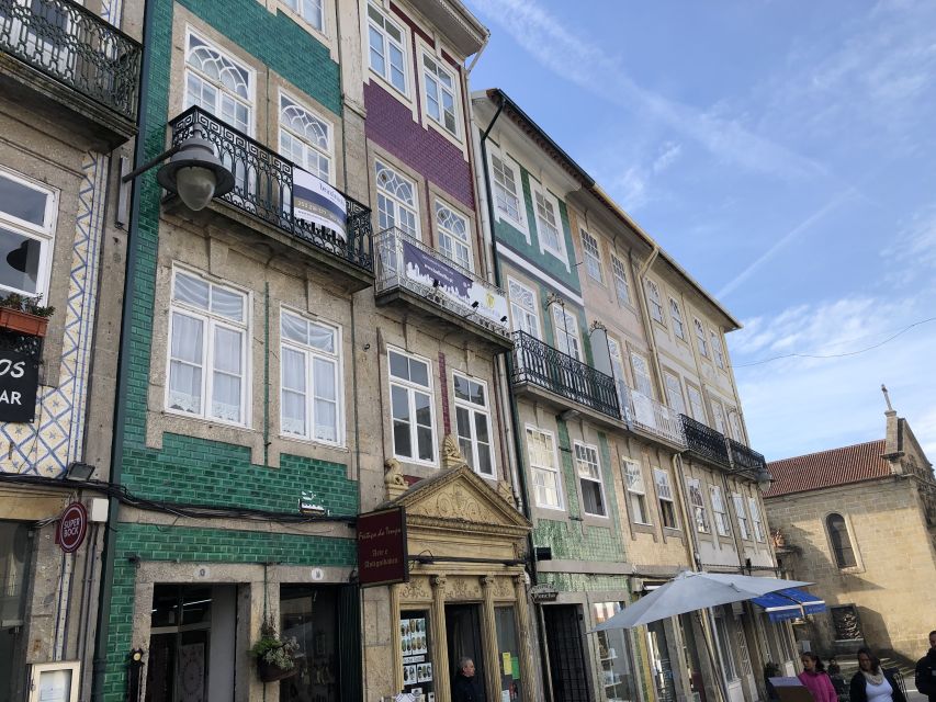 From Porto: Braga & Guimarães with Lunch Small Group Tour - Key points at a glance