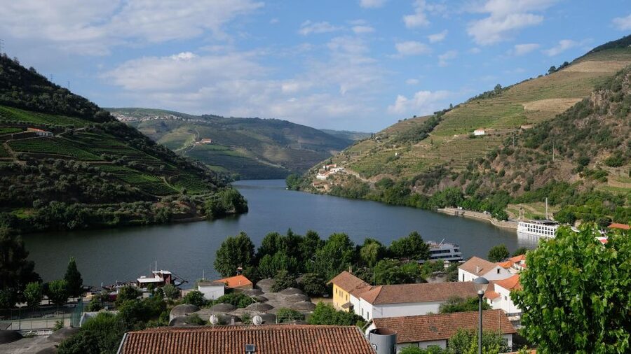 From Porto: Douro Valley Tour with Tastings, Boat & Lunch - The 90-minute drive from Porto