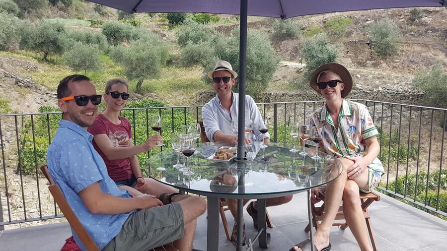 From Porto: Douro Valley Tour with Tastings, Boat & Lunch - What the small group changes