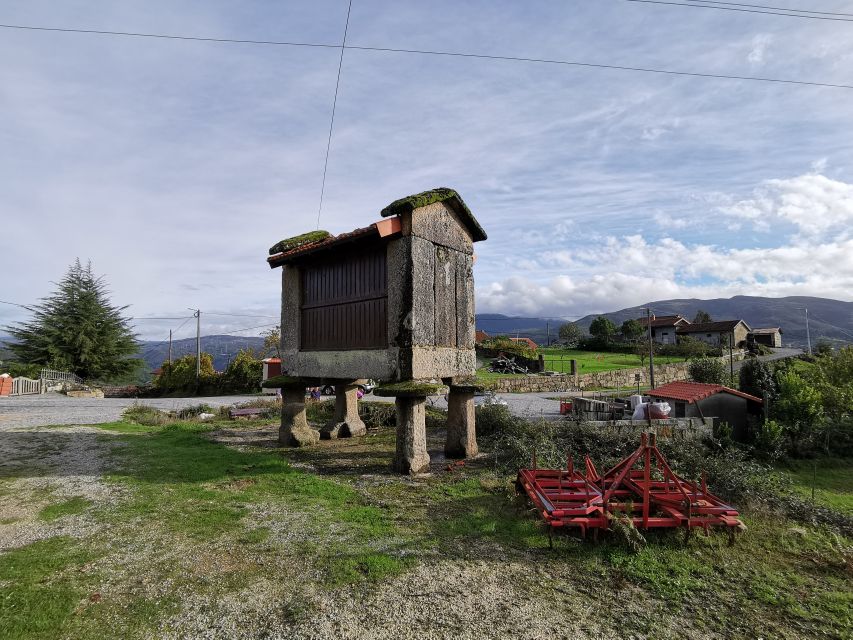 From Porto: Peneda-Gerês National Park Tour with Lunch - A Long Portuguese Lunch with Wine