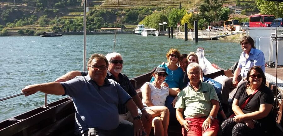 From Porto: Premium Douro Valley Small-Group Wine Tour - The guide makes the long day easier