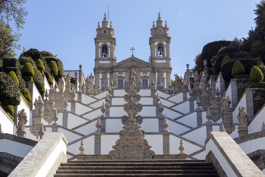 From Porto: Viana do Castelo, Braga and Guimarães Day Tour - Santa Luzia: Viana do Castelo from the hilltop